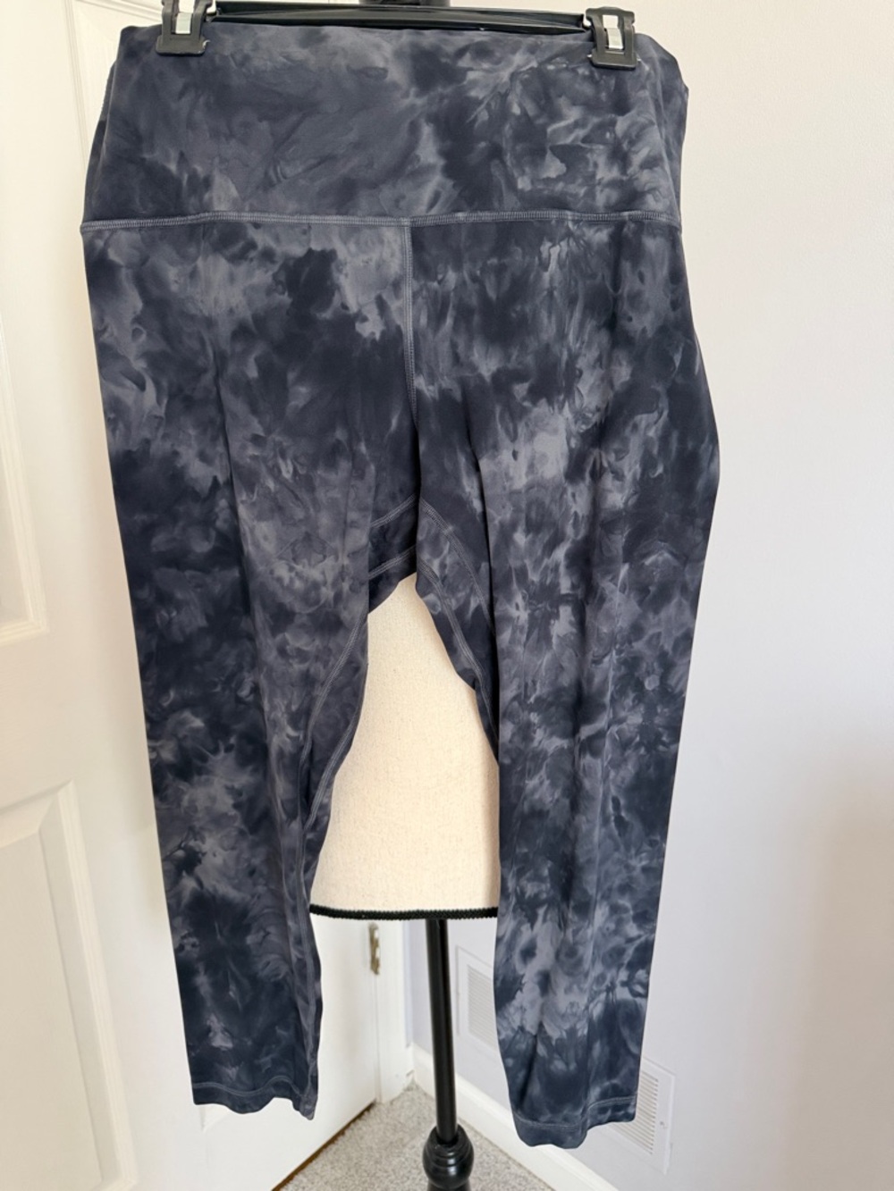 Lululemon Align 25” Tie-Dye High-Waist Leggings